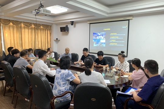 学校召开移动互联应用专业课程体系宣讲会